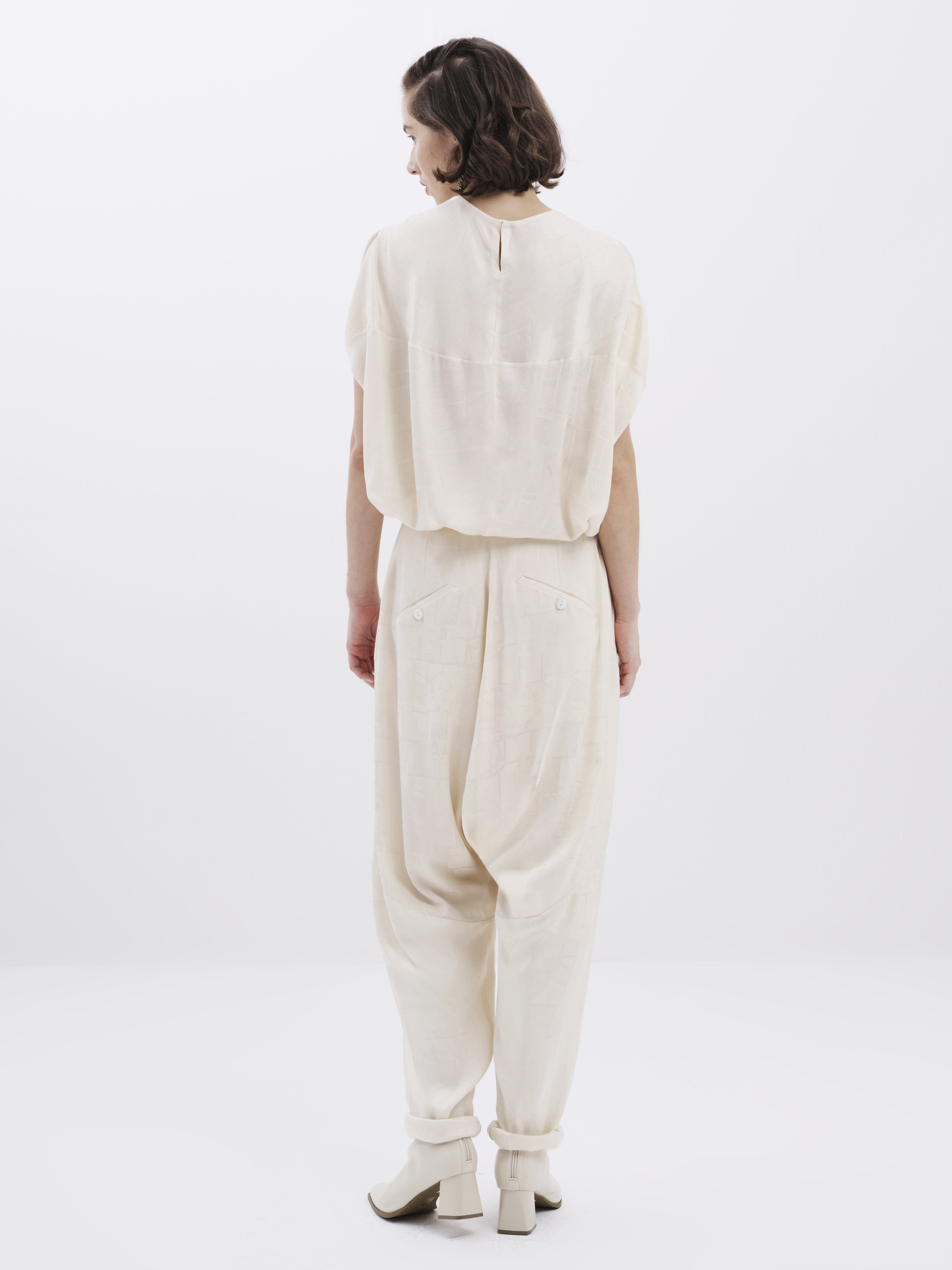 Off-White Sleeveless Jacquard Top