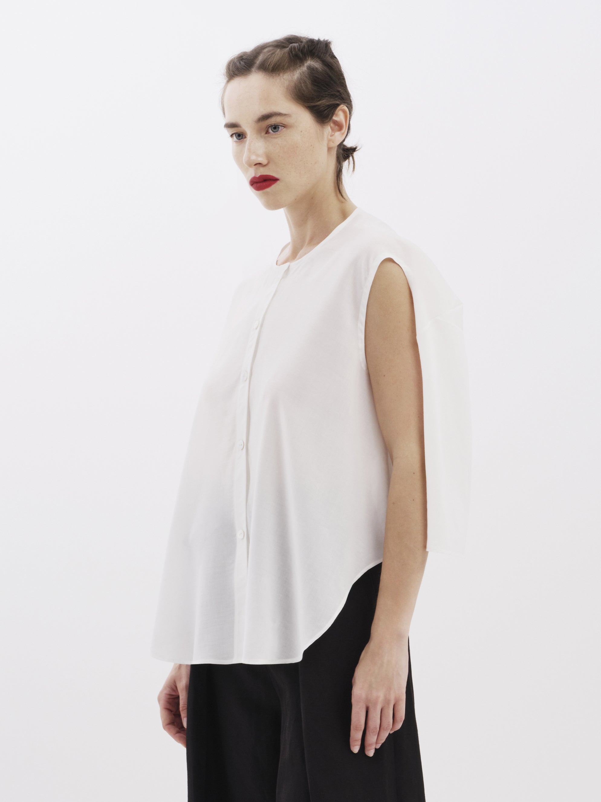 Pearl-Button Cotton Top