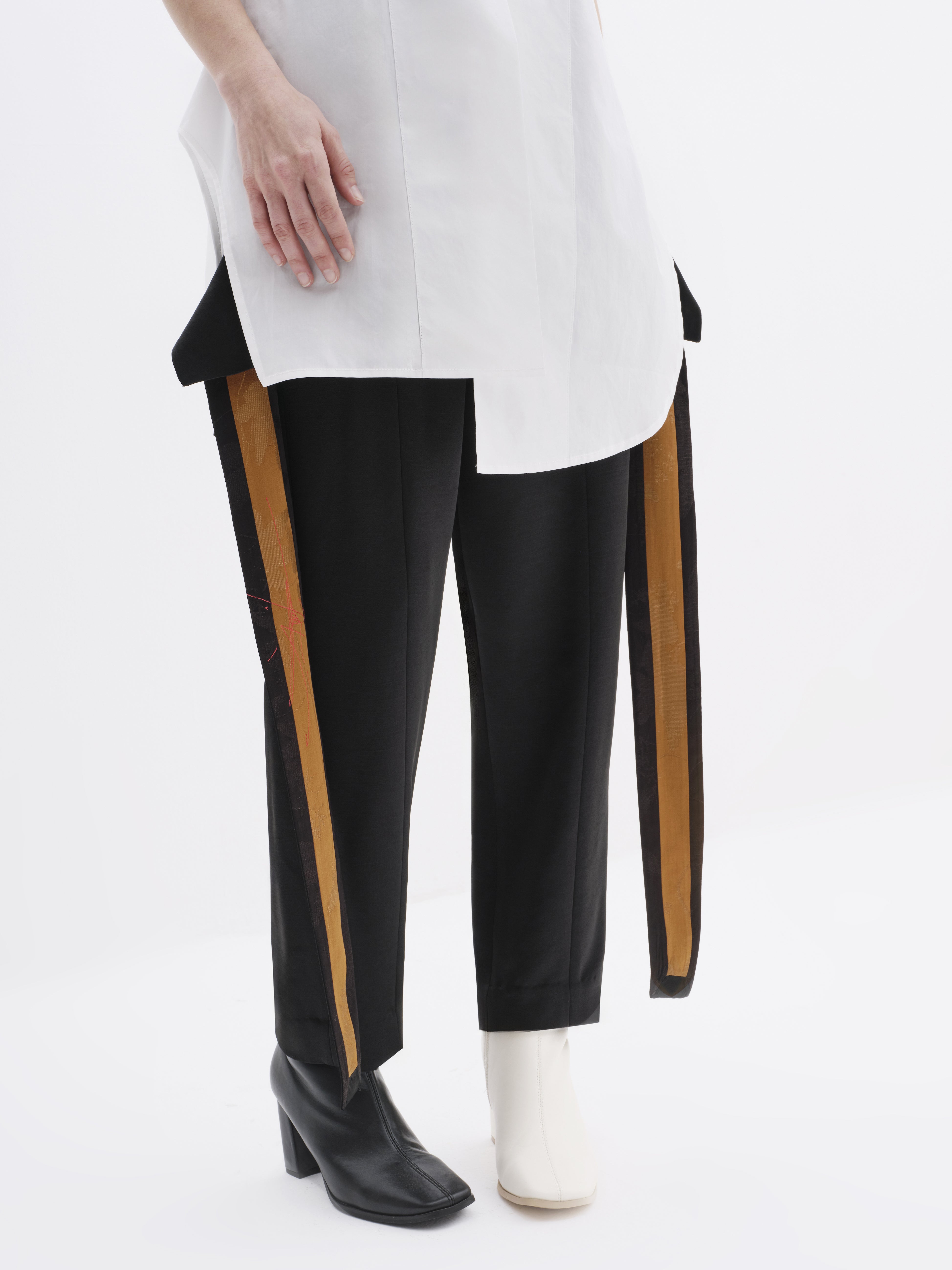 Embroidered Panel Pants